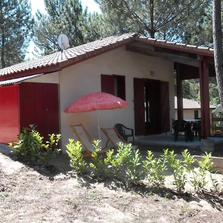 Maison Rouge *